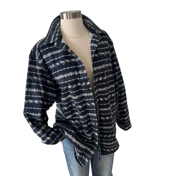 Woolrich blue flannel fishing lure print button down shirt Men’s M - Picture 2 of 14